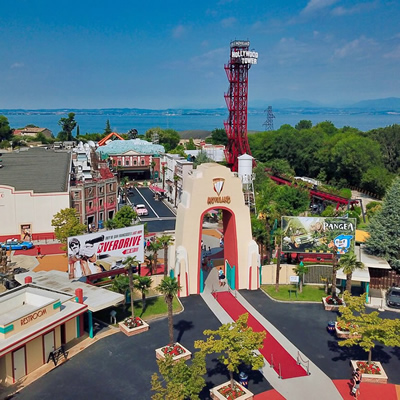 Una vista dall'alto del parco Movieland