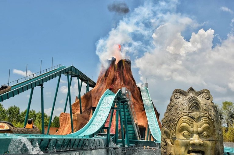 Un attrazione di Magicland, il parco divertimenti di Roma